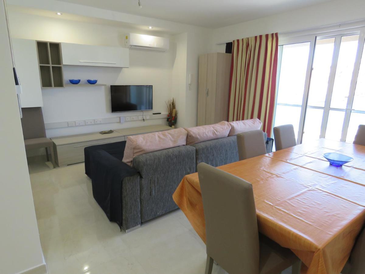 Aquamarine Sea Front Apartments - Second Floor Marsaskala Exterior foto